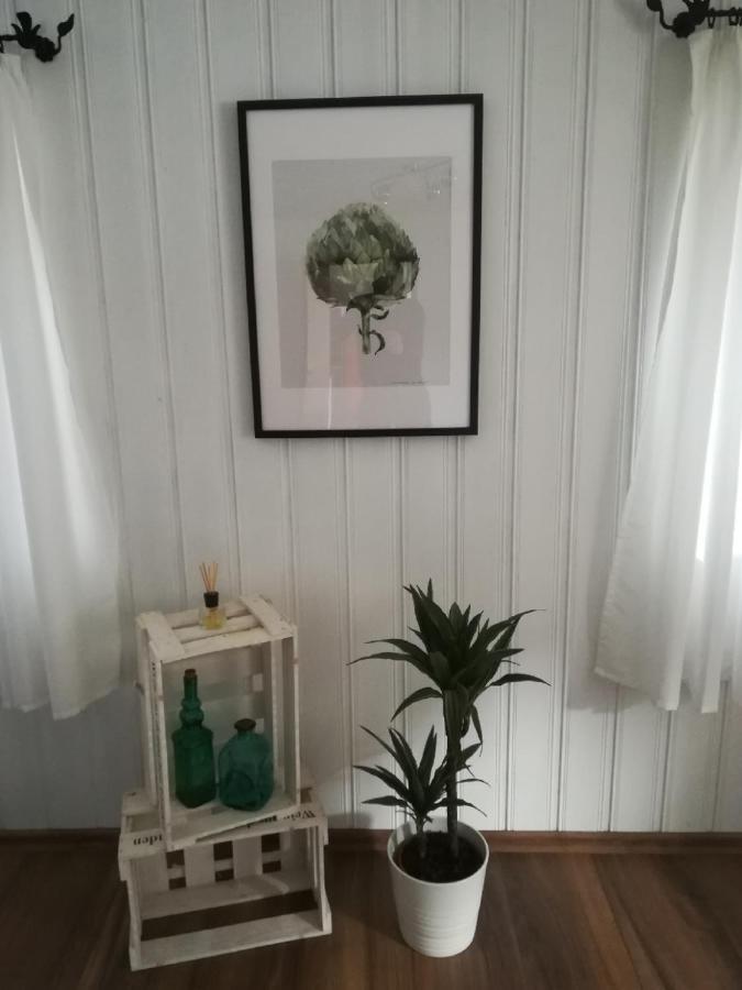 Ferienwohnung Gaertner Флинтсбах Екстериор снимка